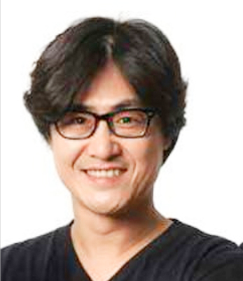 THE MOON ENTERTAINMENT